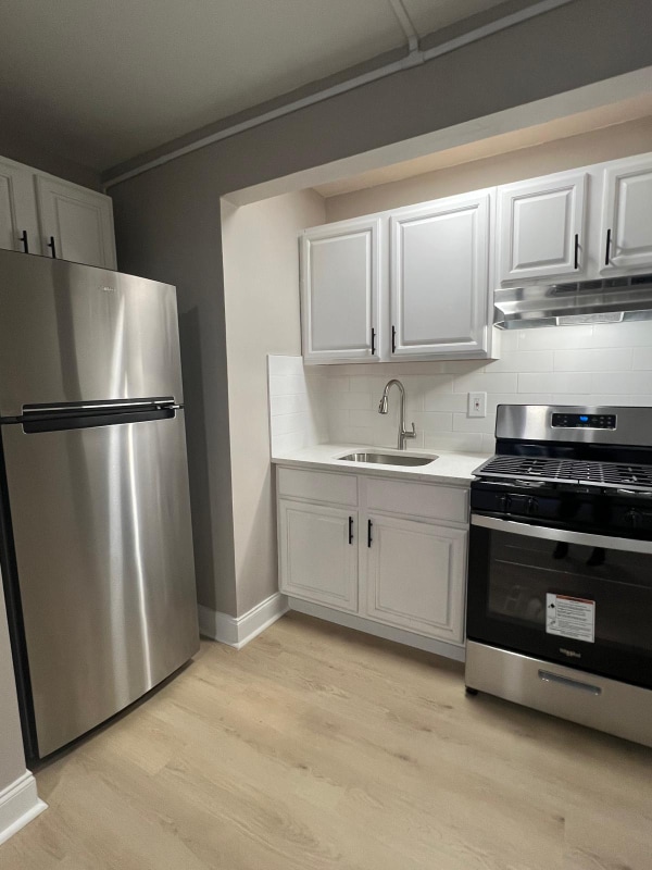 110 Washington St in East Orange, NJ - Foto de edificio - Building Photo