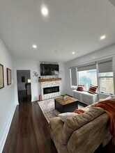 7109 Keeler Ave in Lincolnwood, IL - Building Photo - Building Photo