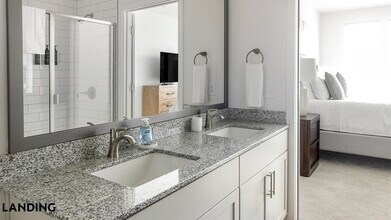 2110 Birkhall St, Unit 2130-128 in Raleigh, NC - Foto de edificio - Building Photo