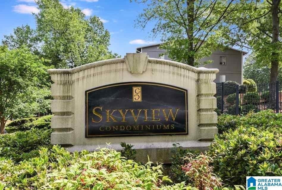 408 Skyview Dr in Birmingham, AL - Building Photo