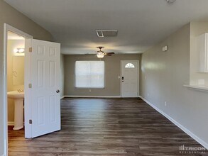 1316 Crandon Dr in Charlotte, NC - Building Photo - Building Photo