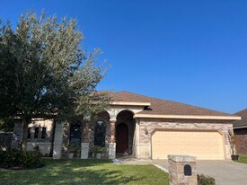 2720 Fairmont Ave in McAllen, TX - Building Photo