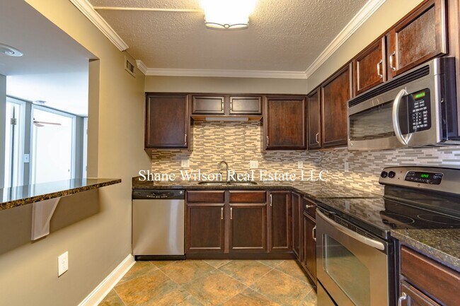 1131 Stringers Ridge Rd, Unit #2F in Chattanooga, TN - Building Photo - Building Photo