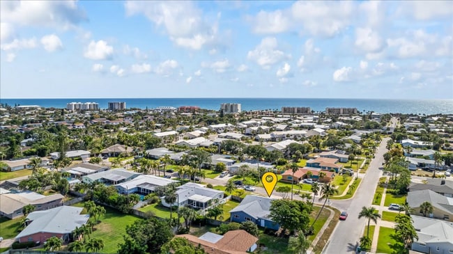 484 Greenway Ave in Satellite Beach, FL - Building Photo - Building Photo