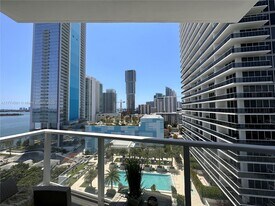 601 NE 27th St in Miami, FL - Building Photo