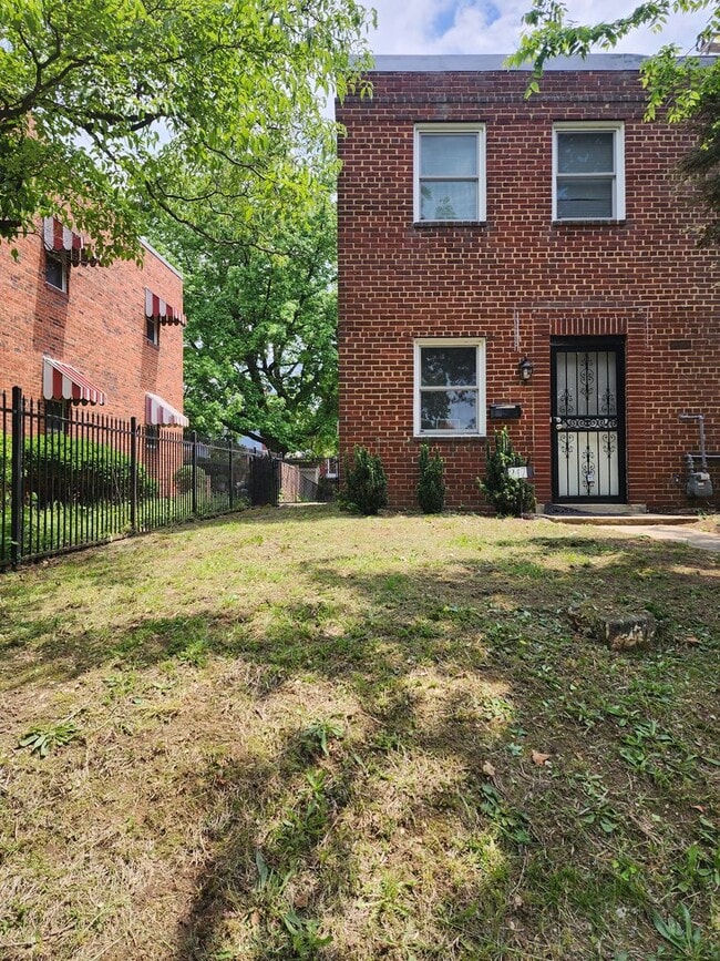property at 247 Anacostia Ave NE