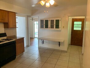 1167 Wightman St in Pittsburgh, PA - Building Photo - Building Photo