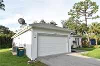 3744 28th Ave SE in Naples, FL - Building Photo - Building Photo