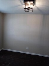 3334 Meadow Oaks Dr in Garland, TX - Foto de edificio - Building Photo
