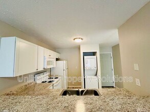 213 Sunn Aire Ct in Wilmington, NC - Building Photo - Building Photo