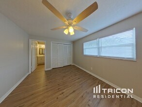1938 Tropic Blvd N in Largo, FL - Building Photo - Building Photo