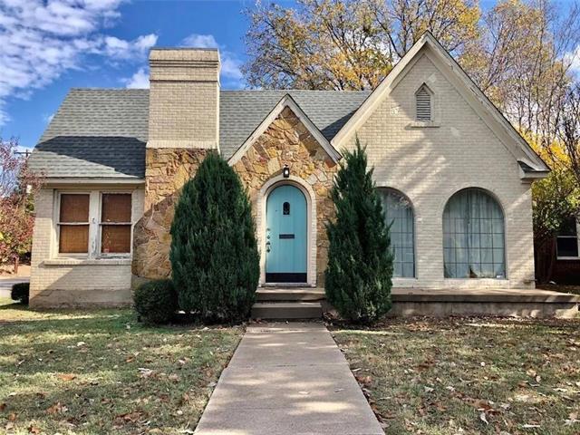 3301 Rogers Ave in Fort Worth, TX - Building Photo