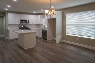 3703 Market St, Unit 1 in Houston, TX - Foto de edificio - Building Photo