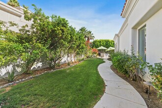 4 Mesquite Ridge Ln in Rancho Mirage, CA - Building Photo - Building Photo