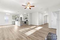 3140 McGee Hl Dr, Unit 2201 in Charlotte, NC - Building Photo - Building Photo