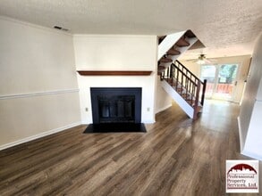524 Riggs Ct in Frederick, MD - Building Photo - Building Photo