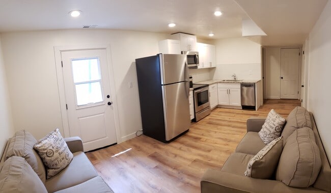 587 HILLSIDE DR, Unit Basement in Alpine, UT - Building Photo - Building Photo