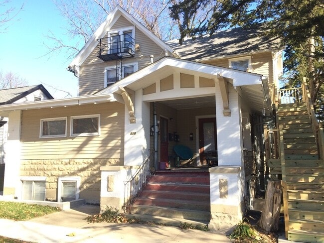 property at 518 N Van Buren St