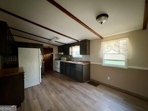 101 Peach Rd in Byron, GA - Building Photo - Building Photo