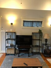 606 E 12th 1/2 St in Houston, TX - Building Photo - Building Photo