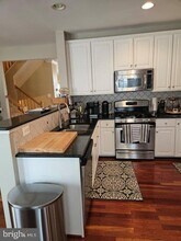 6156 Toledo Pl in Haymarket, VA - Building Photo - Building Photo
