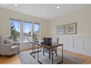 1916 NW Norfolk Ct in Portland, OR - Building Photo - Building Photo