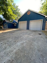 2003 Kirksey Dr in Austin, TX - Building Photo - Building Photo