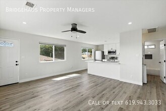 4971 72nd St in San Diego, CA - Building Photo - Building Photo