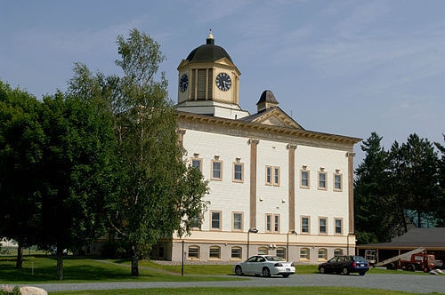 28 Academy St, Unit 9 in Franconia, NH - Building Photo - Building Photo