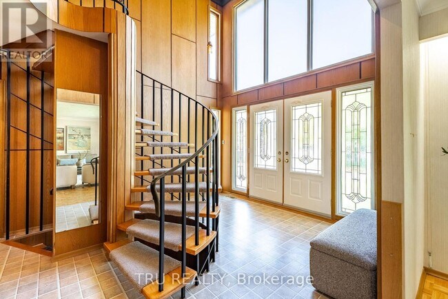 55 Amos Ave in Waterloo, ON - Building Photo - Building Photo