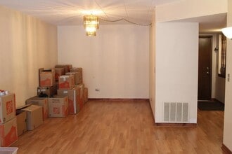 603 S River Rd, Unit 1L in Des Plaines, IL - Building Photo - Building Photo