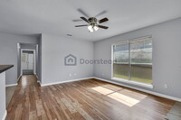 3203 Karen St, Unit # 3203 in Fort Worth, TX - Foto de edificio - Building Photo