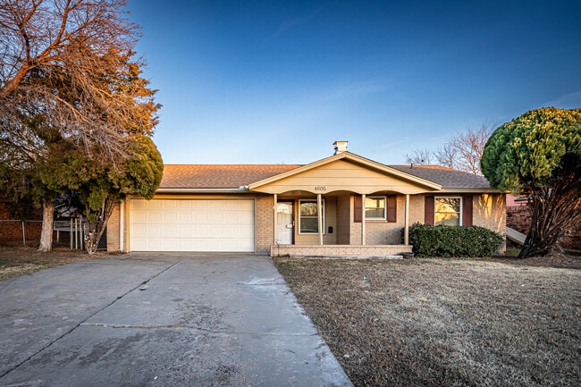 4605 SE Caber Cir in Lawton, OK - Building Photo - Building Photo