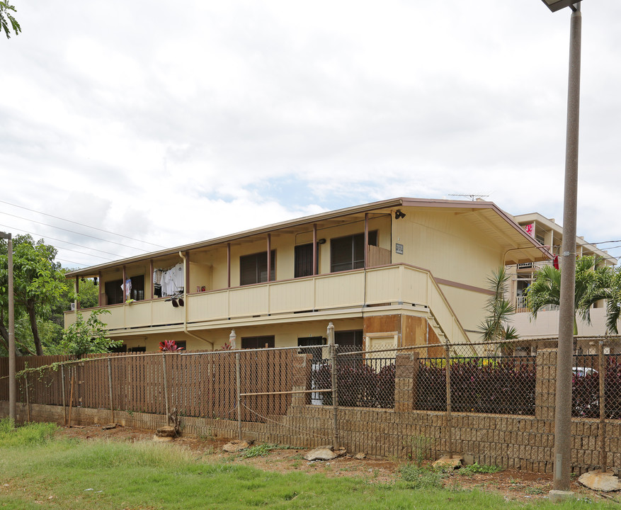 94-335 Pupuole St in Waipahu, HI - Building Photo