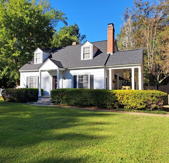 property at 3224 Le Bron Rd