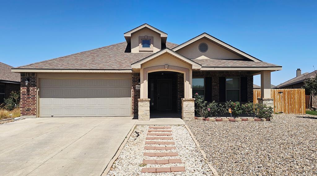 9406 Caprock Ct in Odessa, TX - Building Photo