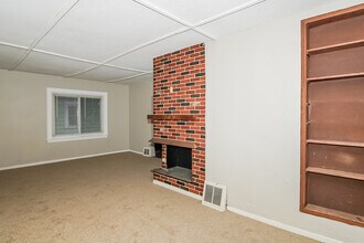 1844 Ross Ave E in St. Paul, MN - Building Photo - Building Photo