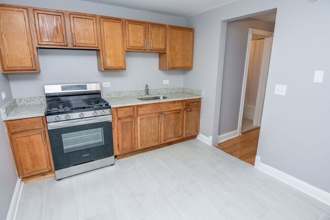 5048 S Laflin St in Chicago, IL - Foto de edificio - Building Photo