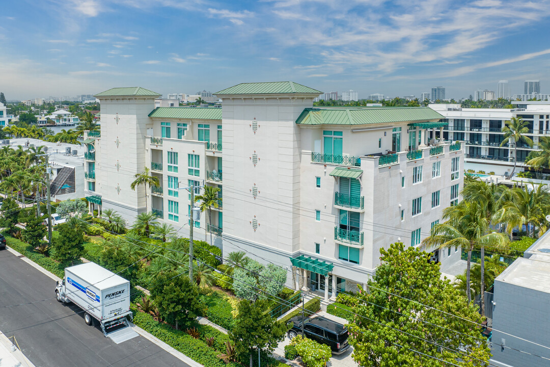 Landing at Las Olas in Fort Lauderdale, FL - Foto de edificio