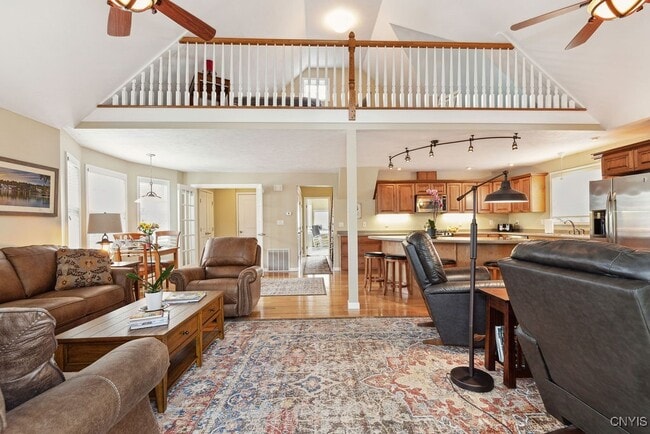 39 Jordan St in Skaneateles, NY - Building Photo - Building Photo