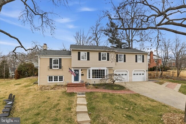 property at 2602 Turbridge Ln