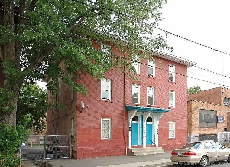 40-44 Lawrence St-Unit -3s in Hartford, CT - Building Photo