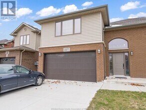 2275 Northway Ave in Windsor, ON - Building Photo - Building Photo