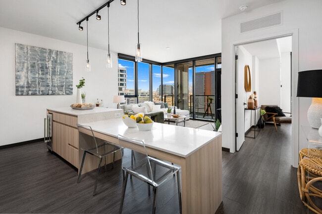 property at 1311 W Randolph St