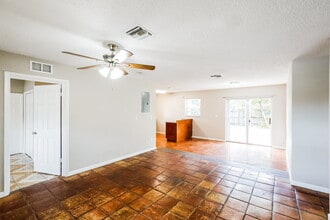 171 NE 26th St in Pompano Beach, FL - Building Photo - Building Photo
