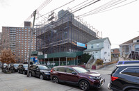 55-44 97th Pl in Corona, NY - Foto de edificio - Building Photo