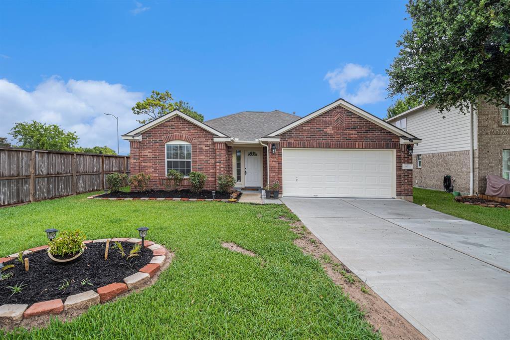 18103 Red Ash Ct in Richmond, TX - Building Photo