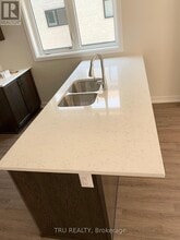 731 Chromite Private in Ottawa, ON - Building Photo - Building Photo