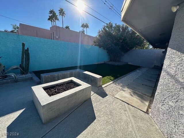 2205 Sombrero Dr in Las Vegas, NV - Building Photo