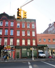 386 Metropolitan Ave in Brooklyn, NY - Building Photo - Building Photo